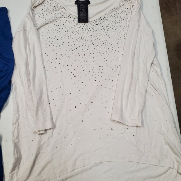 Design History half sleeve T's set of 2 - Picture 4 of 5